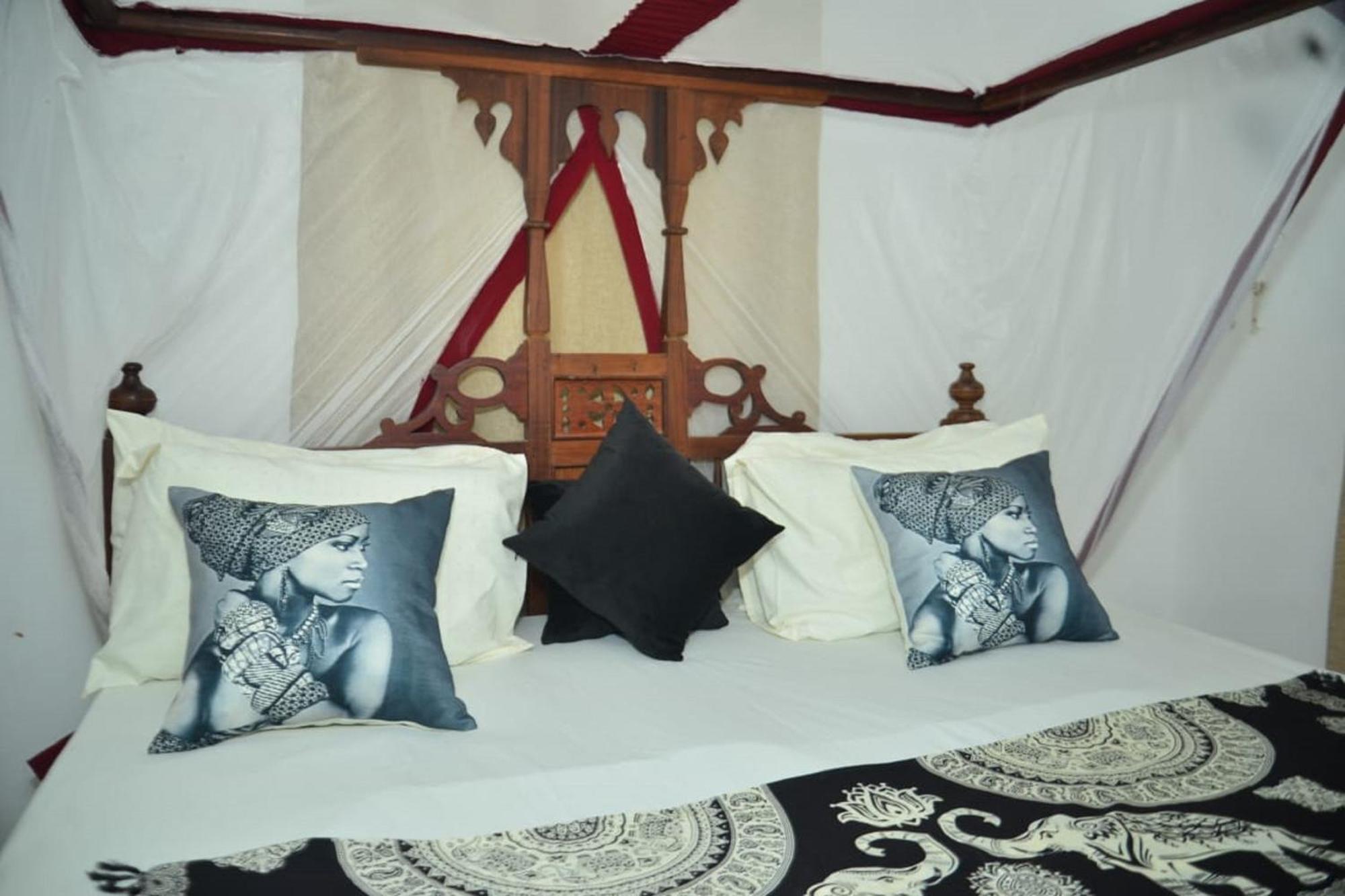 La Neisha Hotel Zanzibar Exterior photo