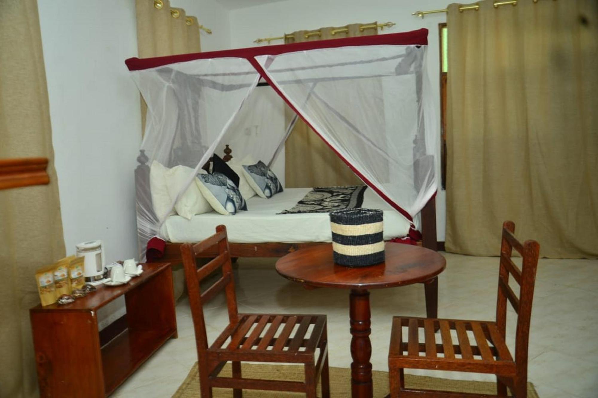 La Neisha Hotel Zanzibar Exterior photo