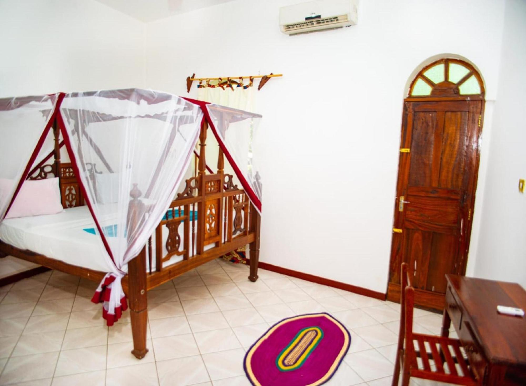 La Neisha Hotel Zanzibar Exterior photo